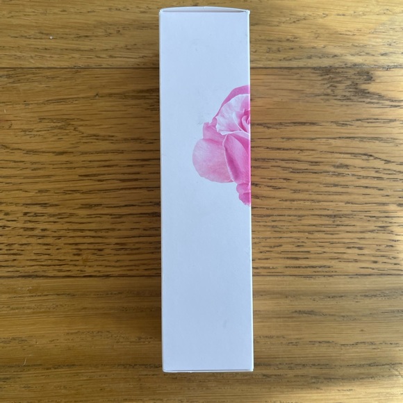 SOLD OUT Chantecaille Pure Rosewater NWT - Picture 5 of 8